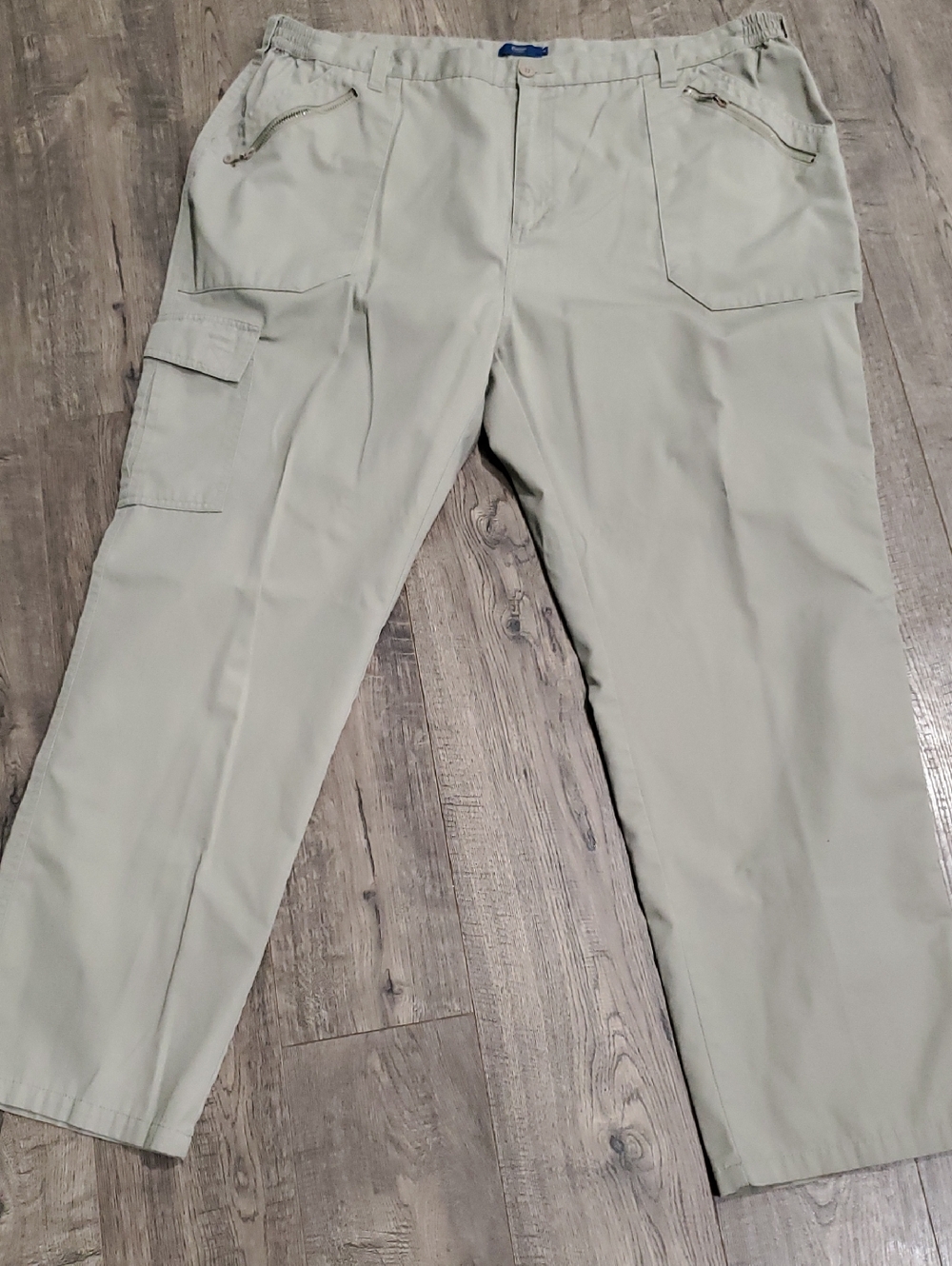 Men's Light Khaki Cargo Pants with Zip & Flap Pockets